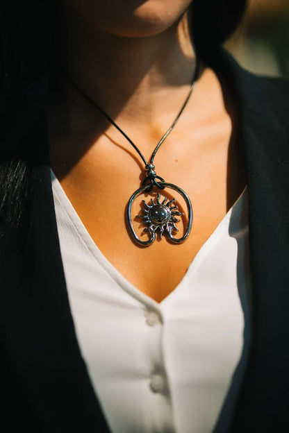 Sunny Necklace